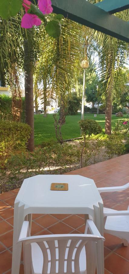 Nice 2 Bedroom Apartment Groundfloor Swimming Pool تافيرا المظهر الخارجي الصورة